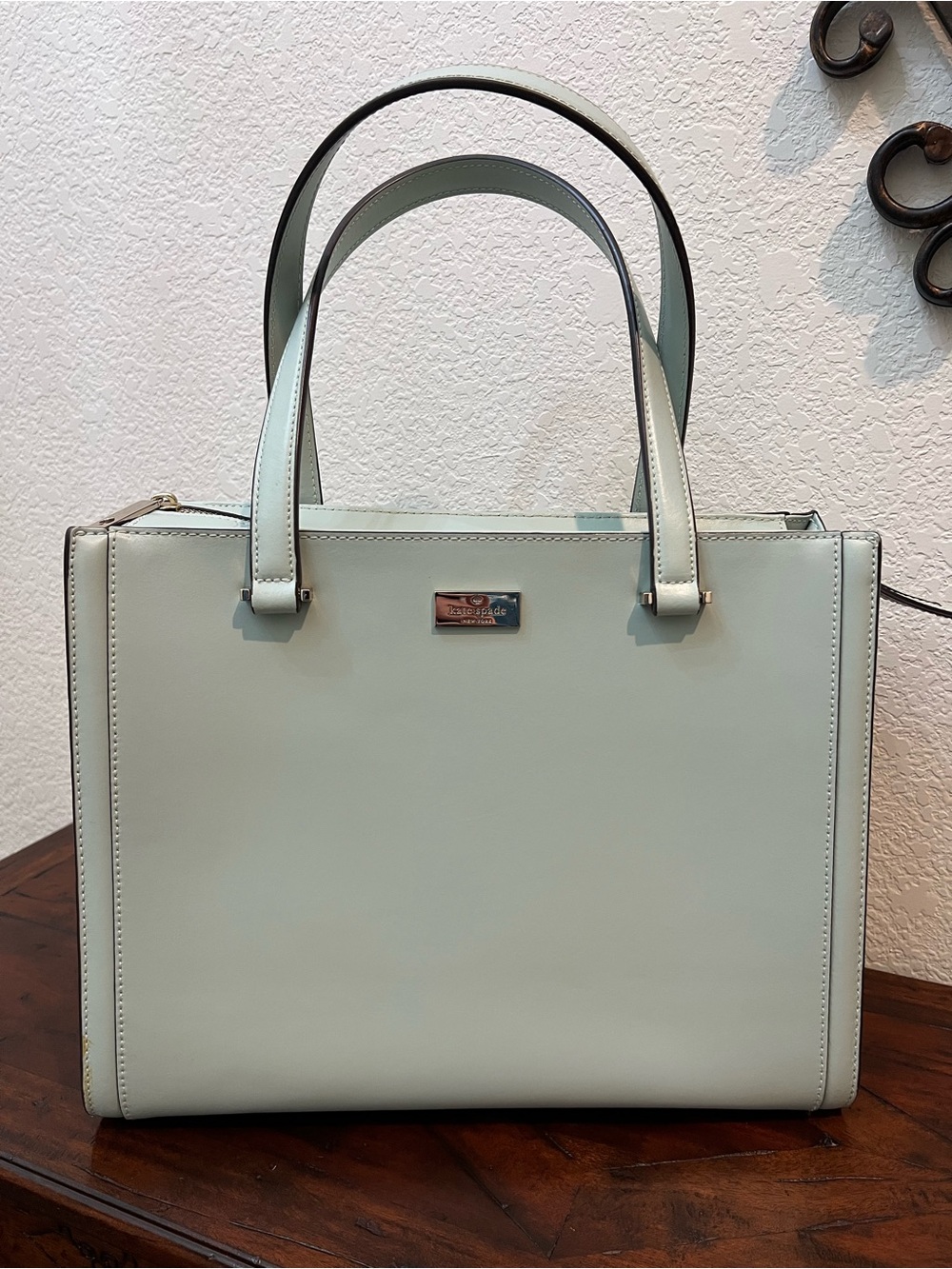 kate spade Mint Green Leather Structured Tote Bag/Purse